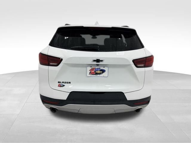 Certified 2024 Chevrolet Blazer LT w/ Convenience Package image 4