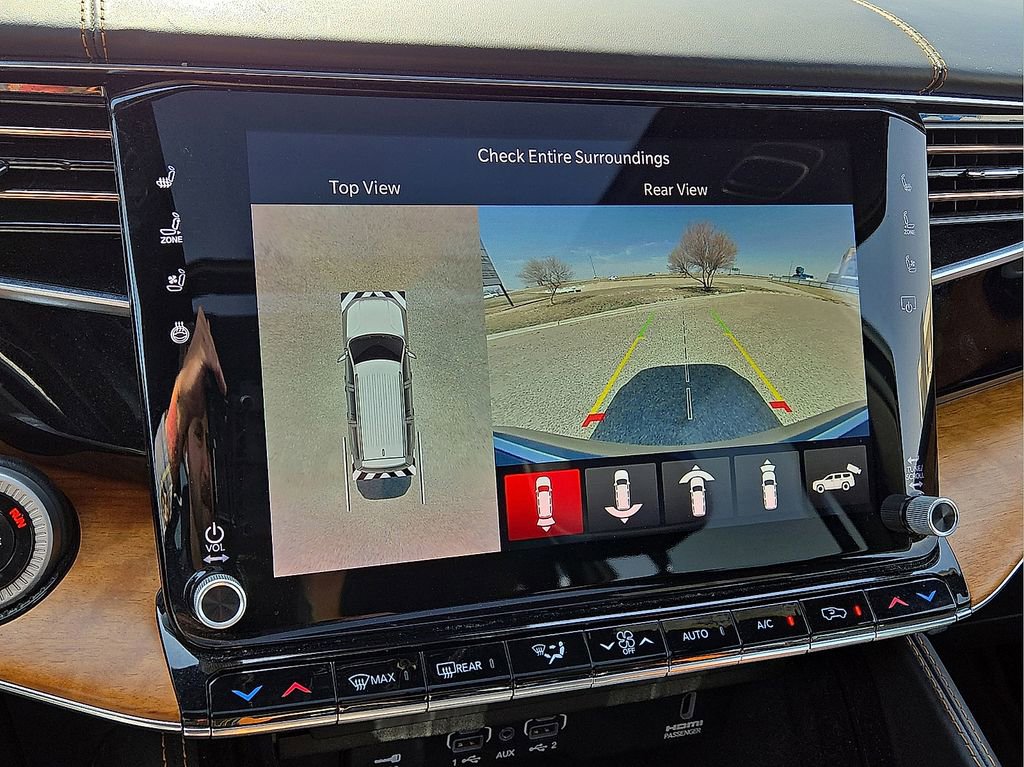 Used 2024 Jeep Grand Wagoneer L Series III image 29