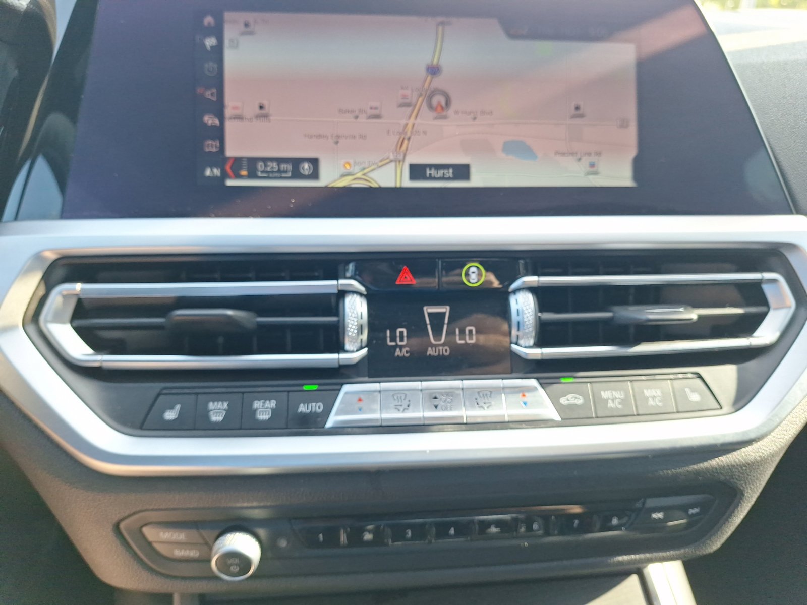 Used 2020 BMW 330i Sedan w/ M Sport Package RWD image 26