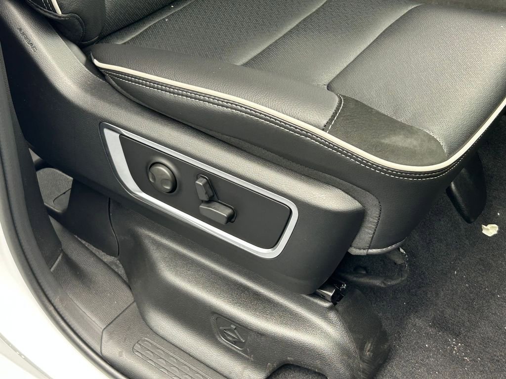 Used 2026 RAM 1500 Laramie w/ Night Edition image 46