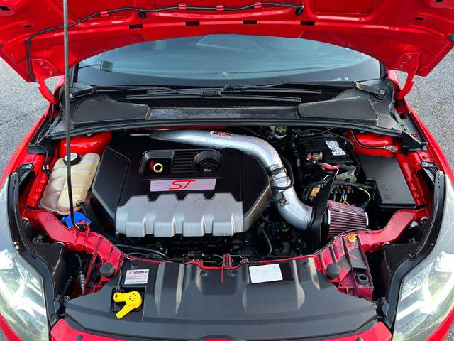 Used 2013 Ford Focus ST FWD image 23