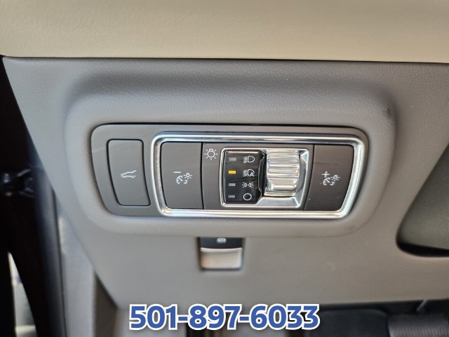 Certified 2025 Lincoln Nautilus Premier AWD/4WD image 29