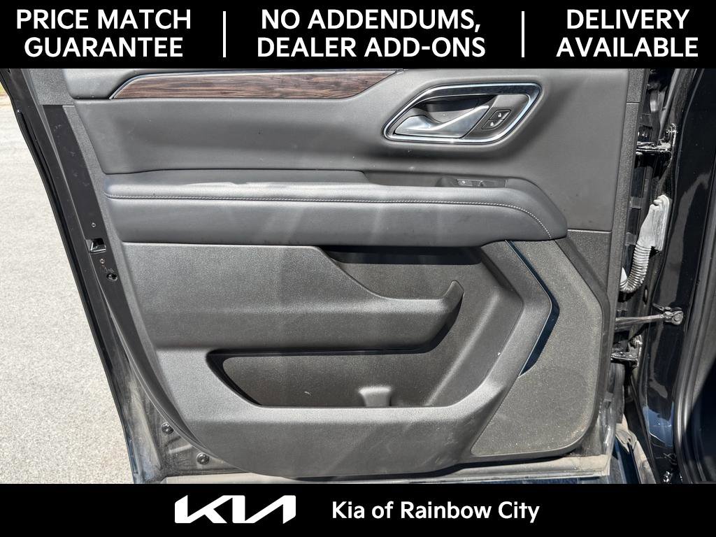 Used 2022 Chevrolet Suburban LS image 17