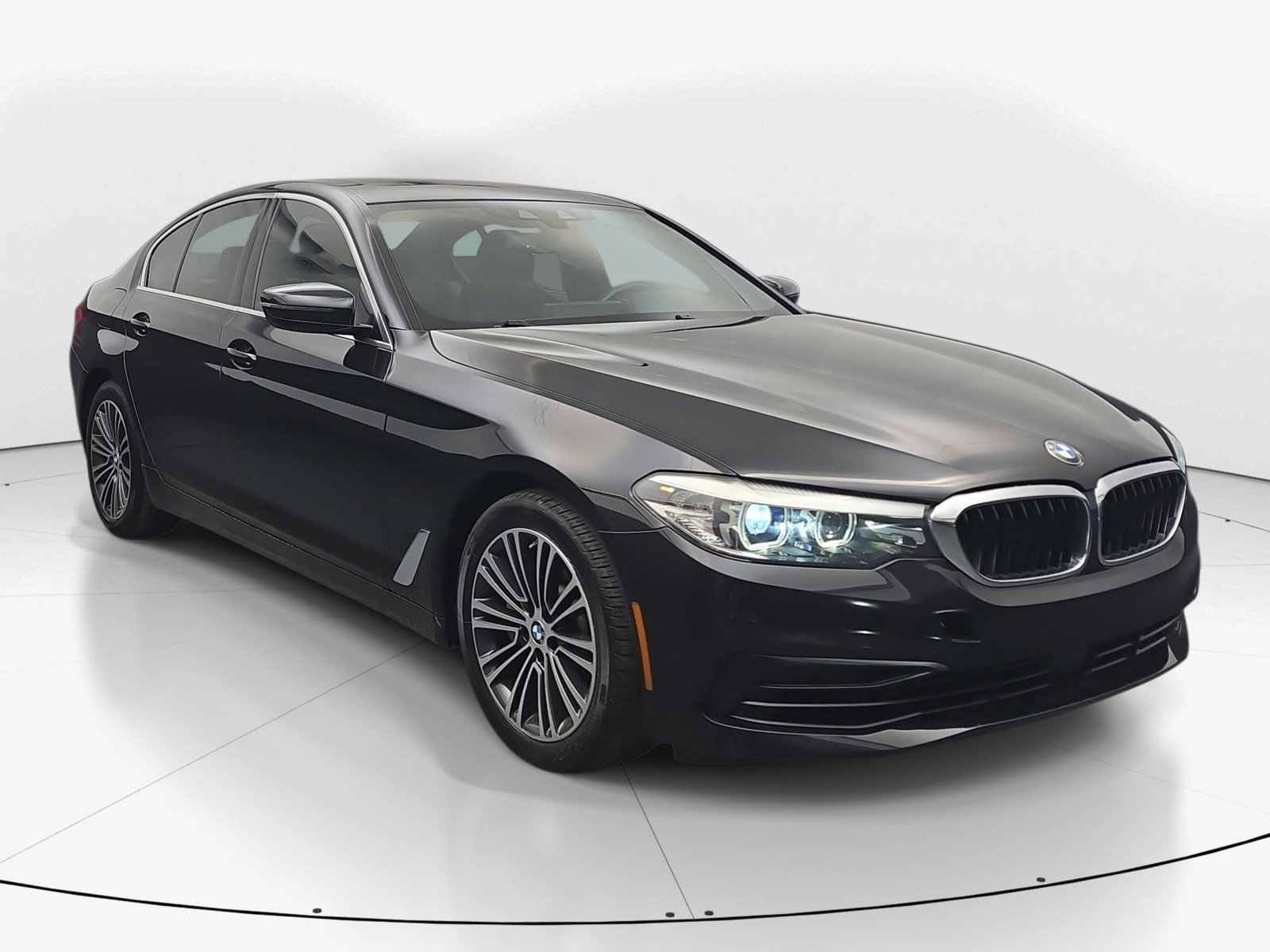 Used 2019 BMW 540i RWD image 2