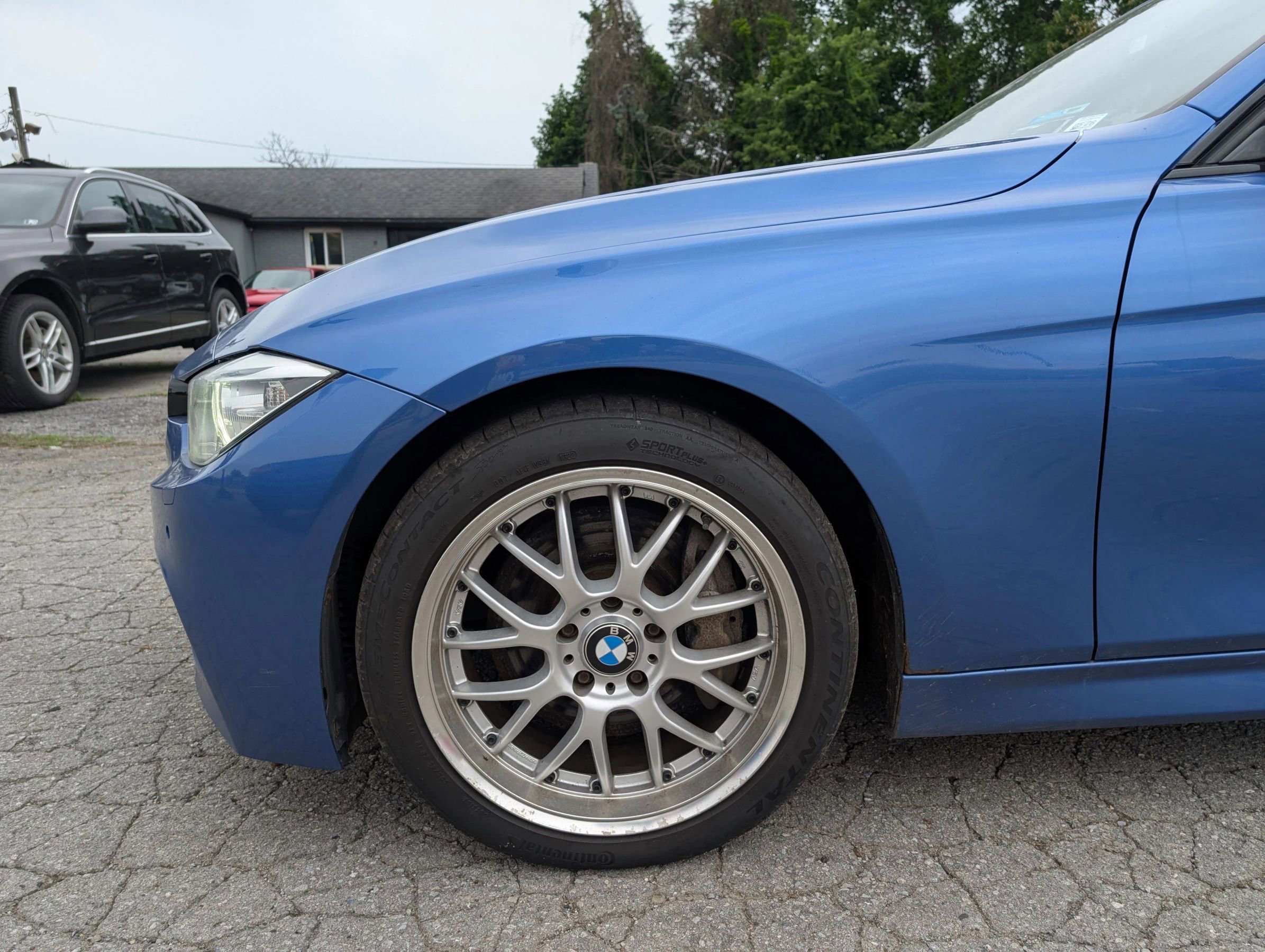 Used 2013 BMW 335i xDrive Sedan image 2