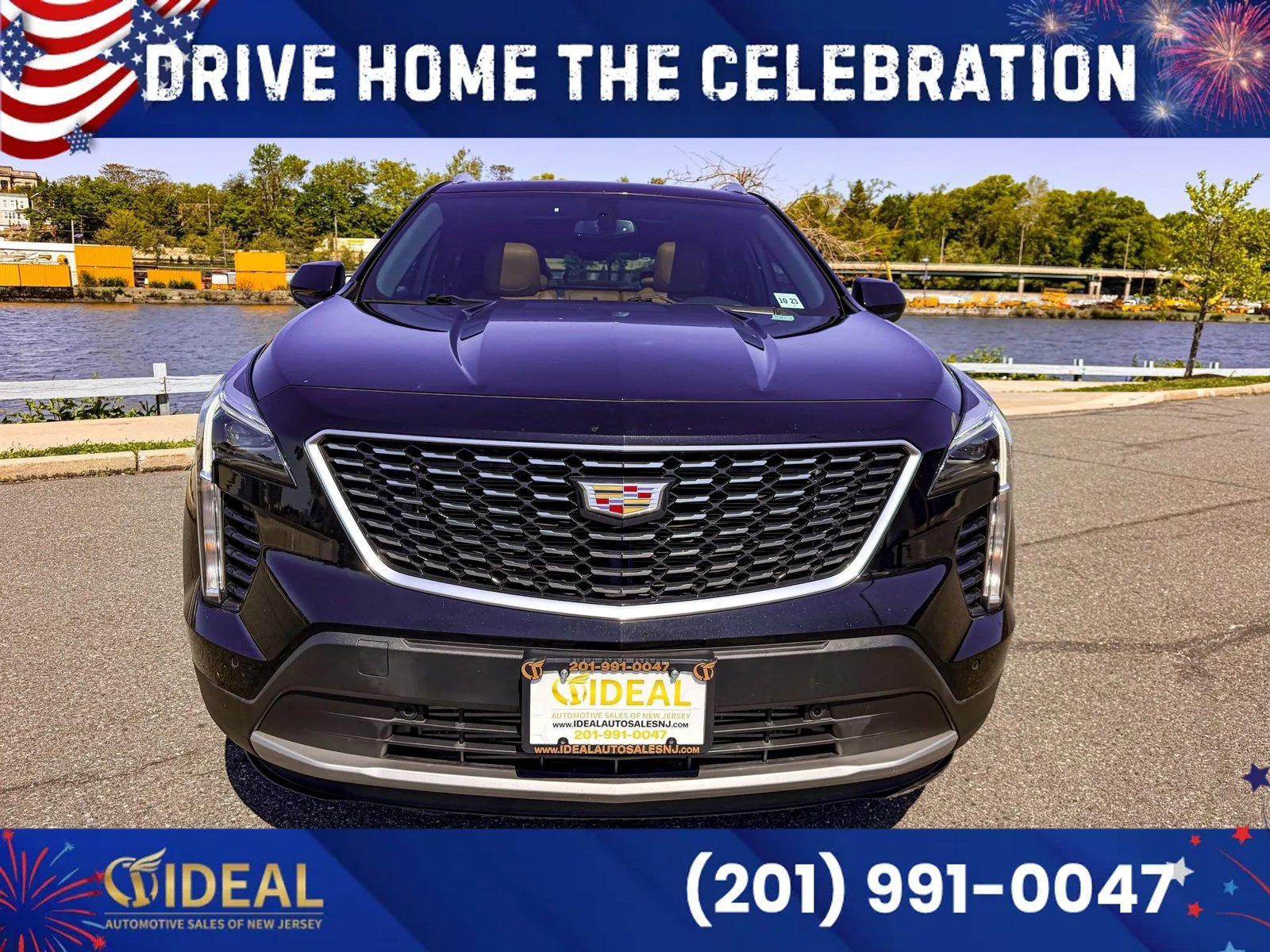 Used 2019 Cadillac XT4 Premium Luxury AWD/4WD image 2