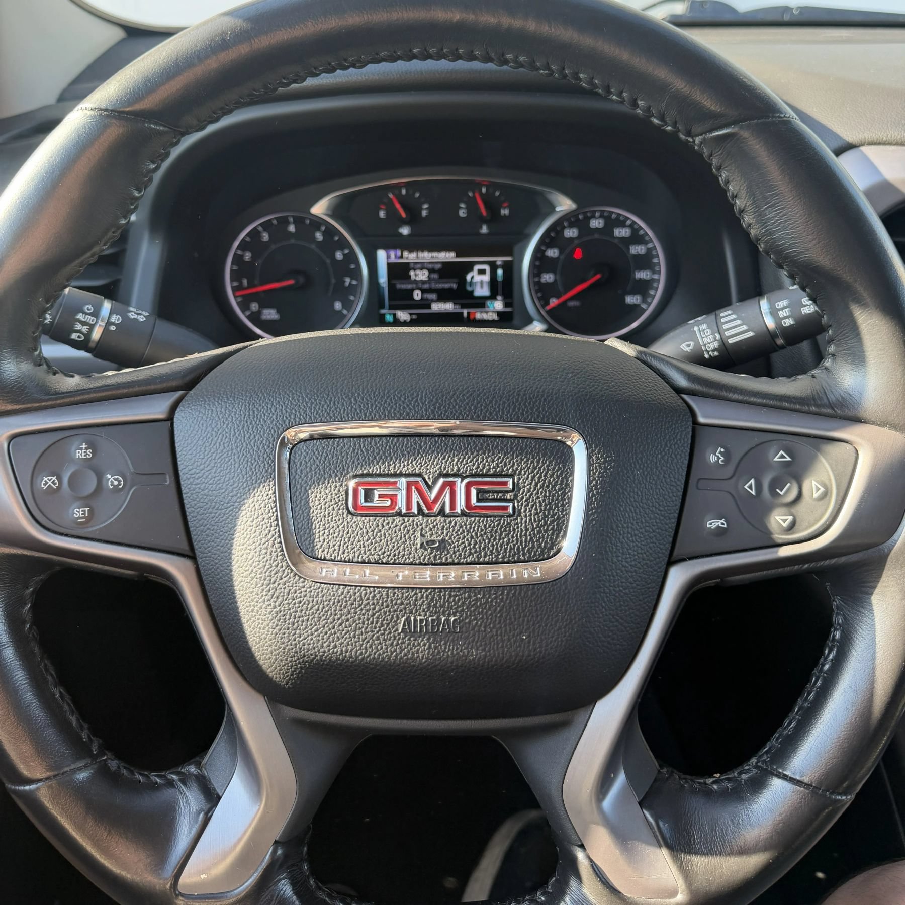 Used 2017 GMC Acadia SLE w/ Driver Alert Package I AWD/4WD image 7