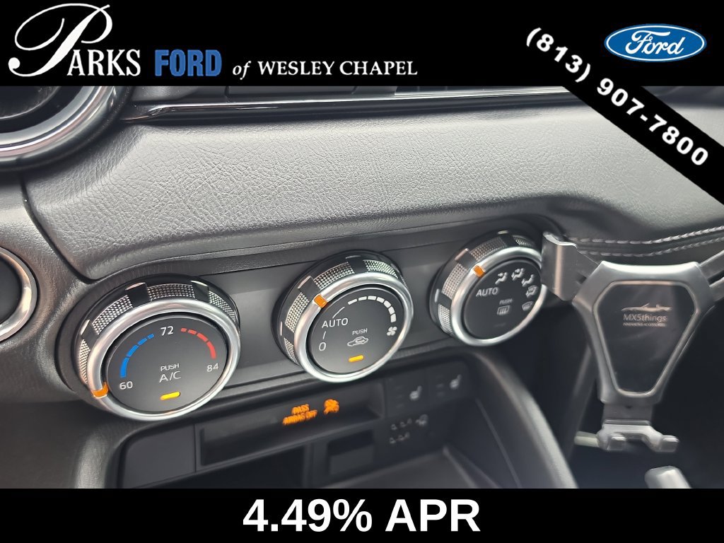 Used 2022 MAZDA MX-5 Miata Grand Touring RWD image 18