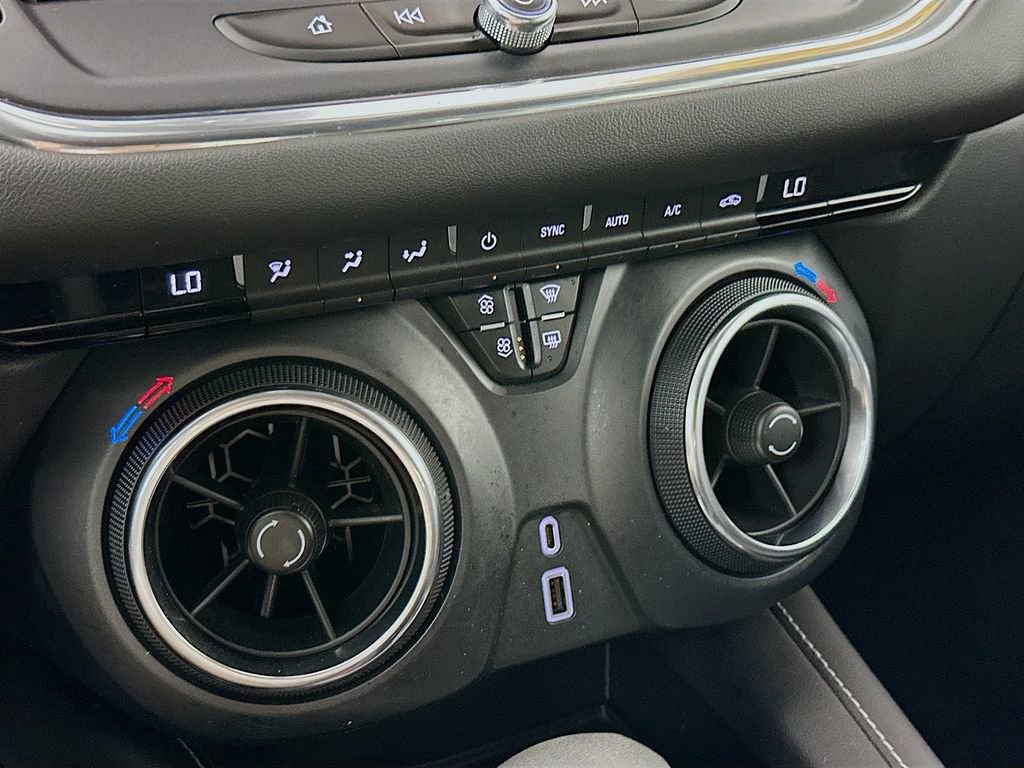 Used 2023 Chevrolet Blazer LT image 22