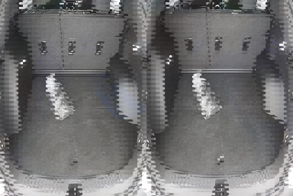 Used 2025 GMC Terrain Elevation image 27