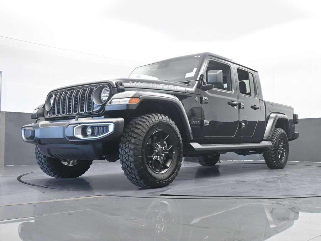 Used 2025 Jeep Gladiator Sport image 55