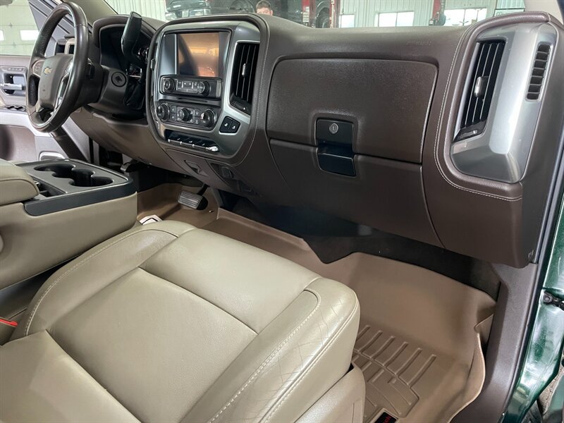 Used 2014 Chevrolet Silverado 1500 LTZ Z71 AWD/4WD image 17