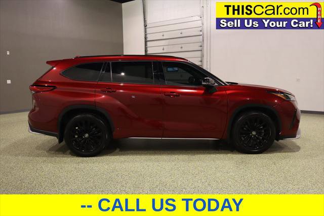 Used 2023 Toyota Highlander XSE image 8