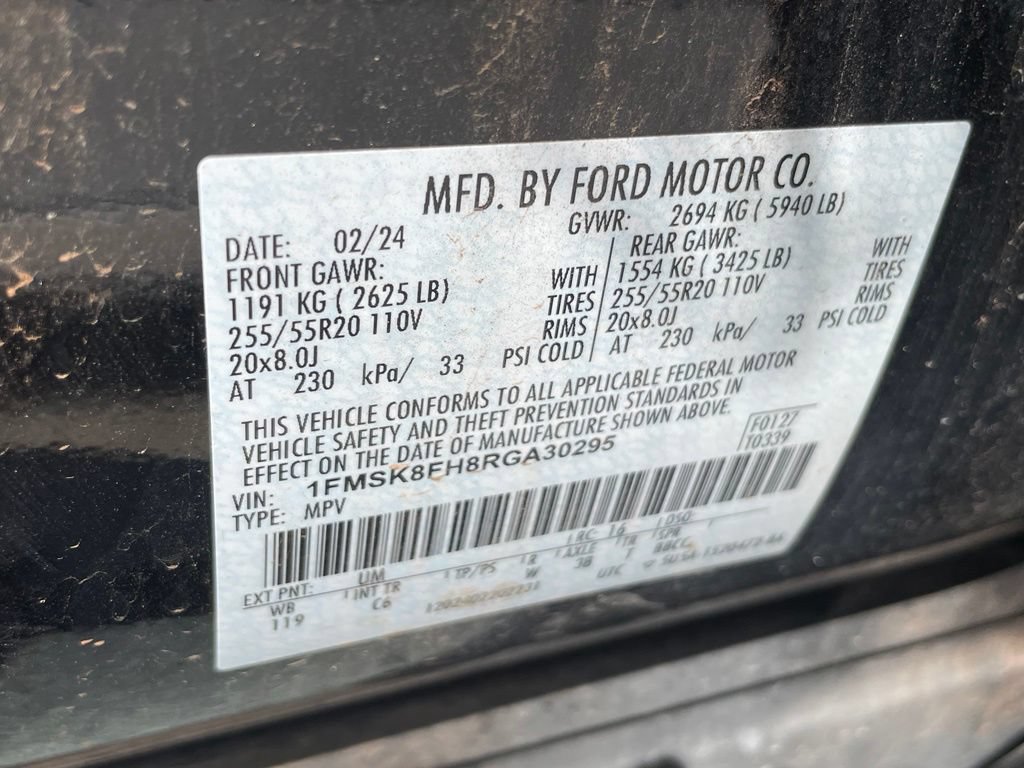 Used 2024 Ford Explorer Limited AWD/4WD image 35