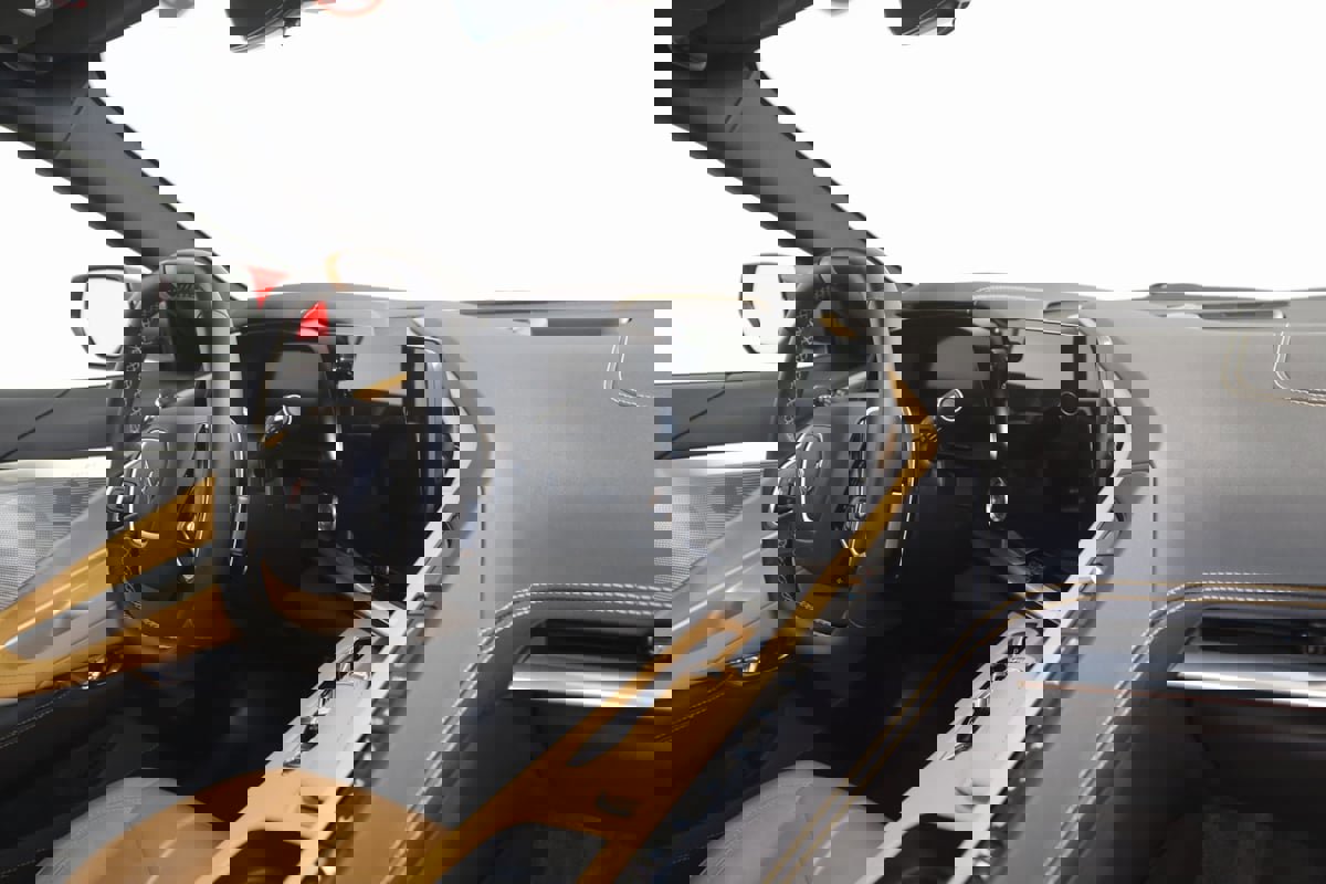 Used 2023 Chevrolet Corvette Stingray Preferred Cpe w/ 2LT image 77