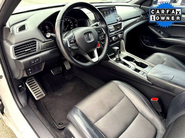 Used 2018 Honda Accord Sport image 13
