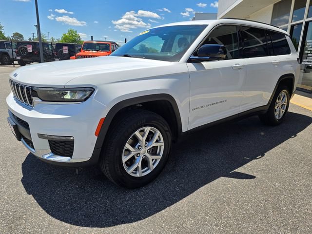 Used 2023 Jeep Grand Cherokee L Limited w/ Luxury Tech Group II AWD/4WD image 29