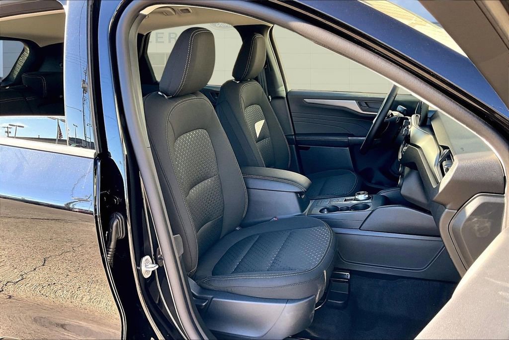 New 2026 Ford Escape Active w/ Cold Weather Package image 12