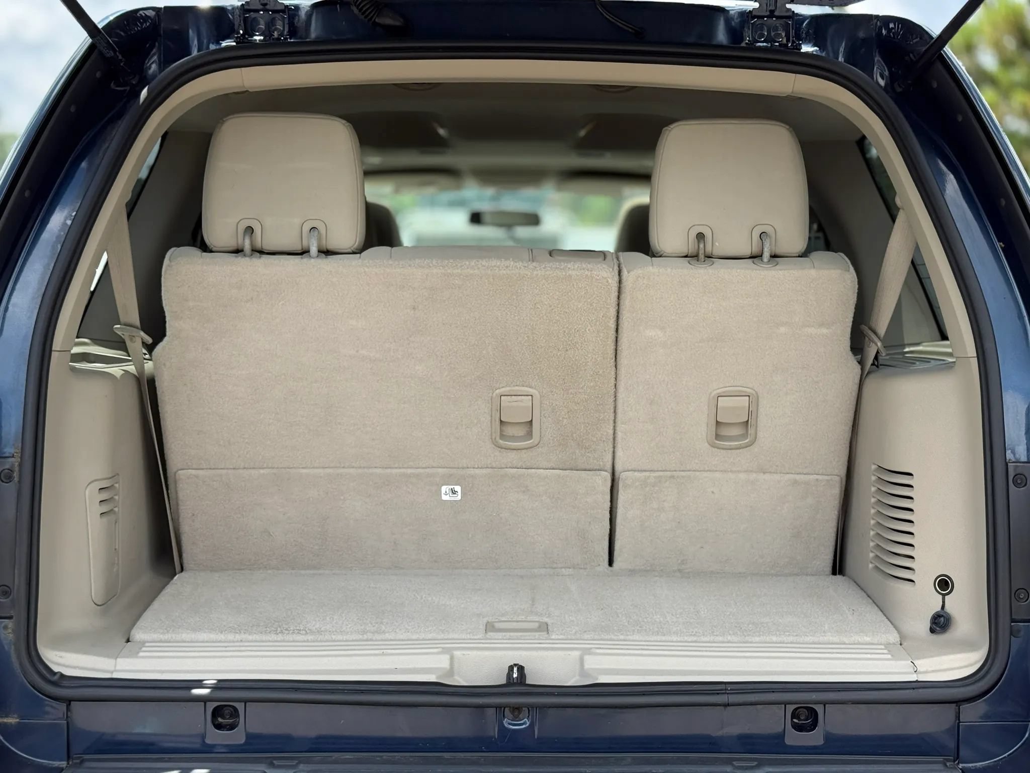 Used 2014 Ford Expedition XLT AWD/4WD image 29