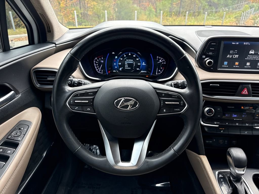 Used 2020 Hyundai Santa Fe SEL w/ Convenience + Premium Package image 18