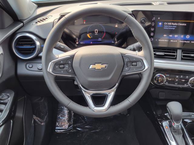 New 2026 Chevrolet Trax LT w/ Sunroof Package FWD image 28