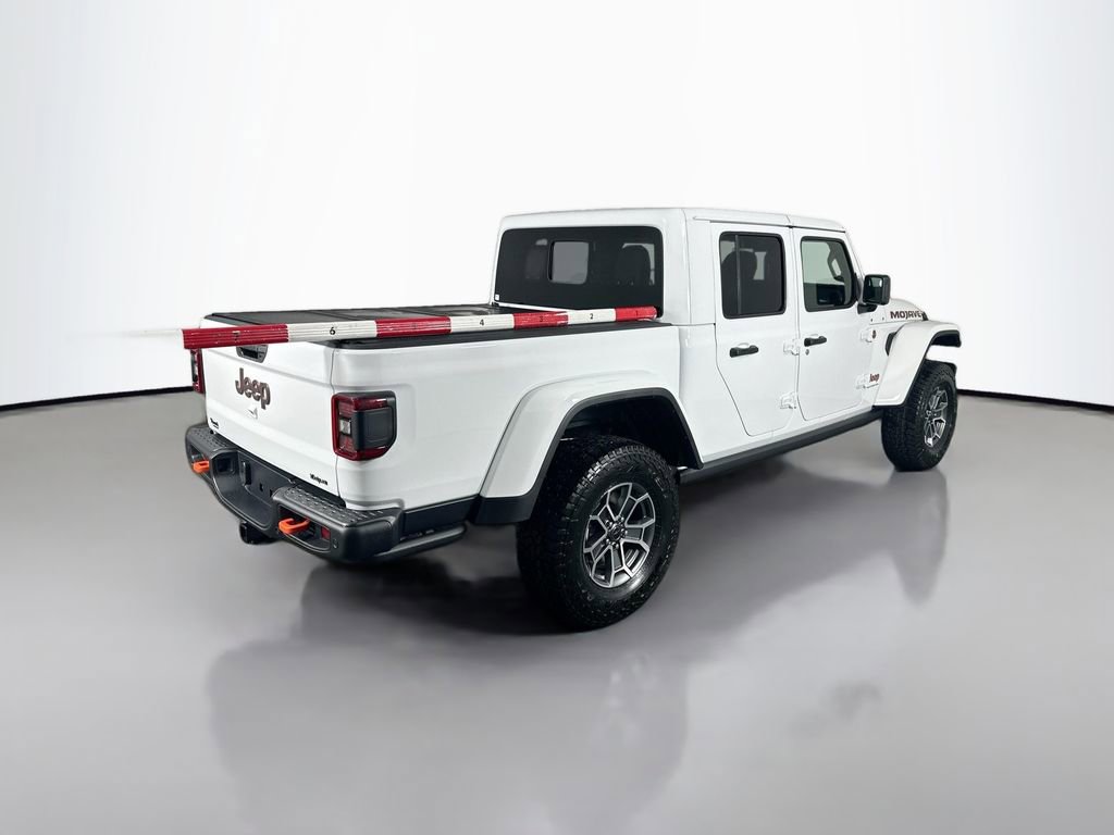 New 2025 Jeep Gladiator Mojave image 7