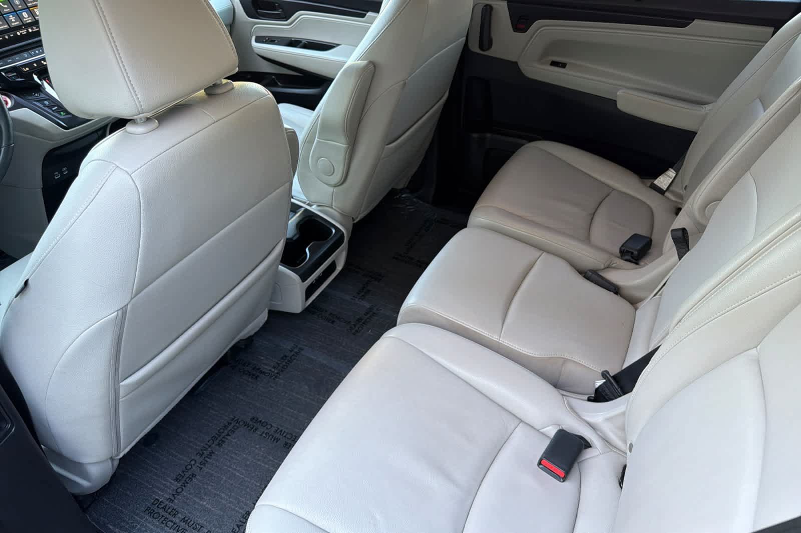 Used 2025 Honda Odyssey EX-L image 4