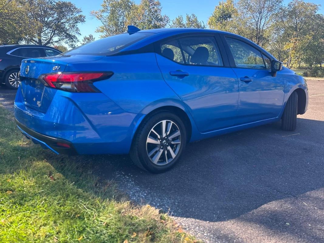Used 2021 Nissan Versa SV image 6