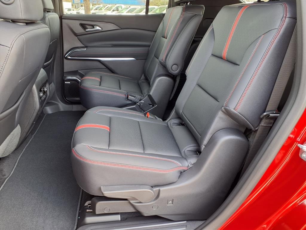 New 2026 Chevrolet Traverse RS image 9