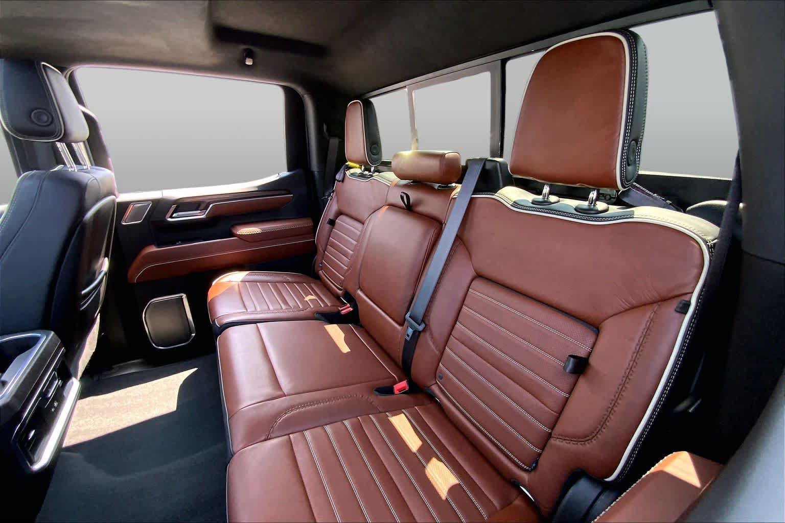 Used 2025 GMC Sierra 1500 Denali Ultimate AWD/4WD image 21