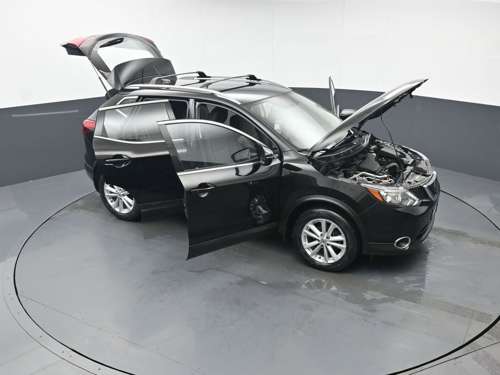Used 2018 Nissan Rogue Sport SV w/ SV All-Weather Package image 48