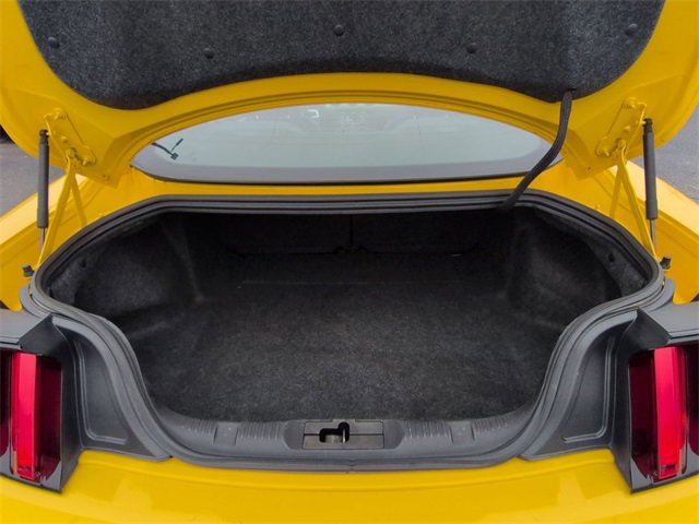 Used 2015 Ford Mustang GT Premium image 26