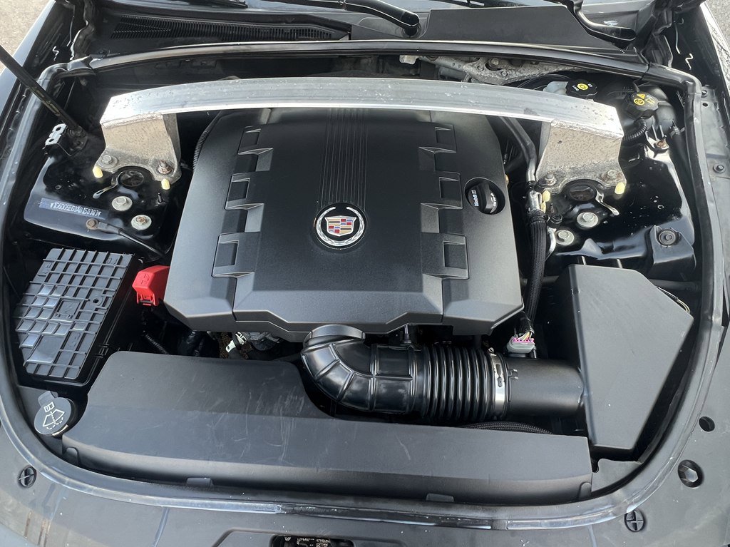 Used 2010 Cadillac CTS Luxury image 9