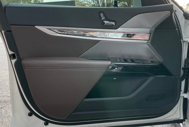 Used 2023 BMW 740i 740i image 14