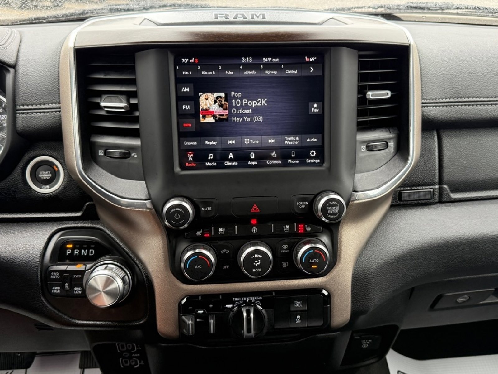 Used 2021 RAM 1500 Laramie w/ Trailer Tow Group image 21