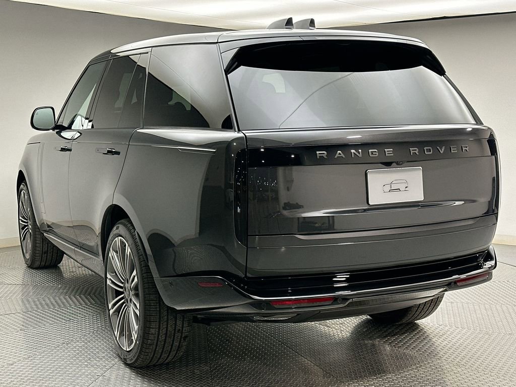 New 2026 Land Rover Range Rover SE image 11