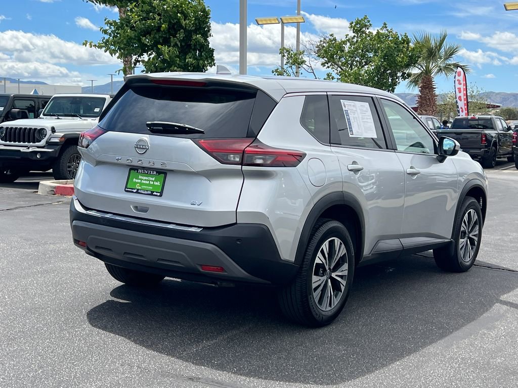Used 2023 Nissan Rogue SV image 8