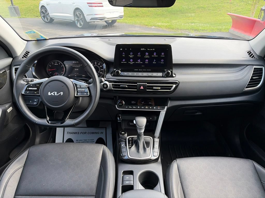 Used 2023 Kia Seltos SX AWD/4WD image 7
