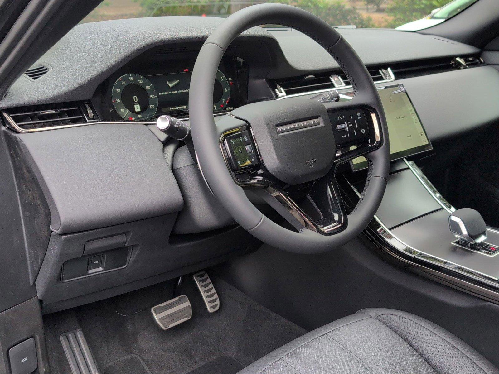 New 2026 Land Rover Range Rover Evoque Dynamic SE AWD/4WD image 4