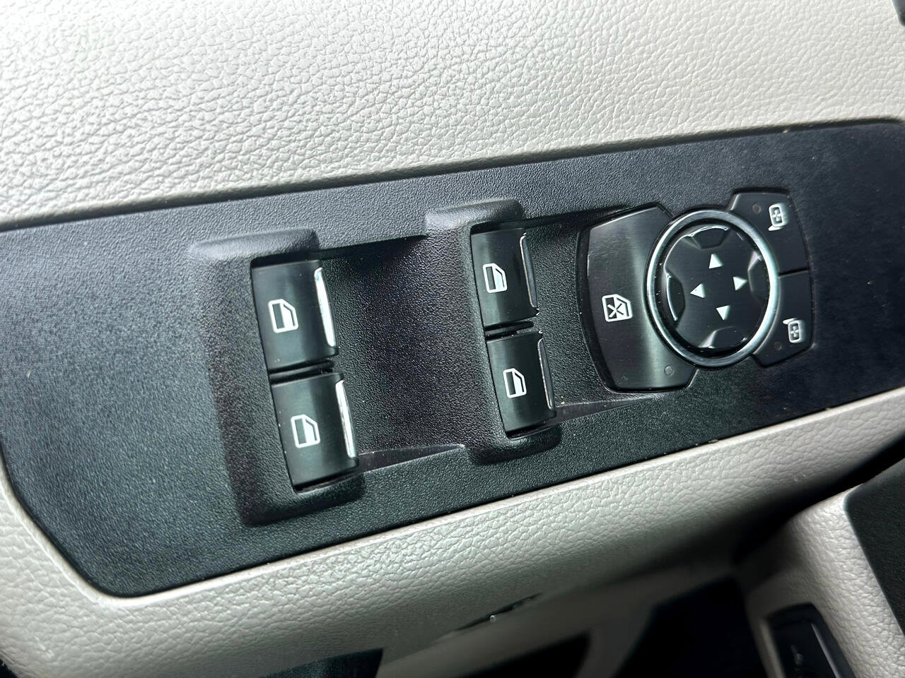 Used 2021 Ford F250 XL w/ Power Equipment Group image 39