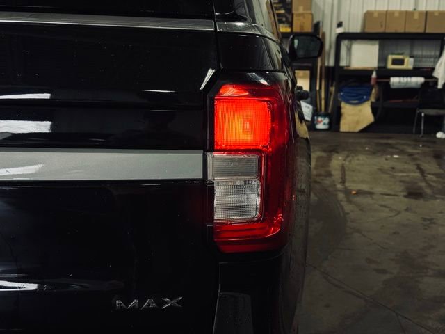 Used 2024 Ford Expedition Max XLT AWD/4WD image 8
