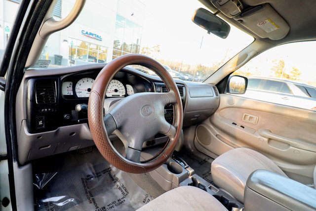 Used 2003 Toyota Tacoma PreRunner image 35