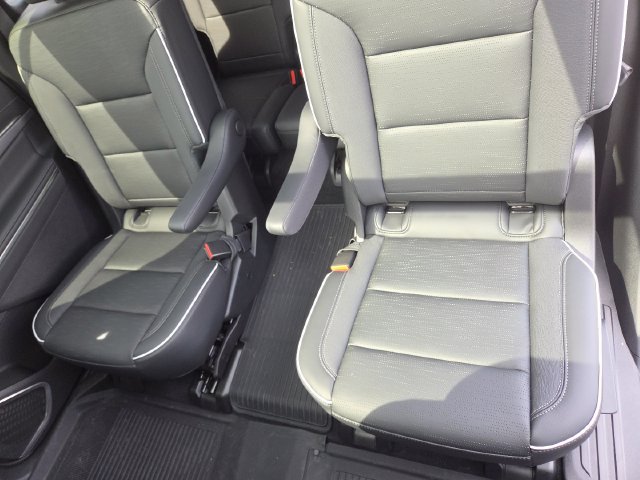 New 2026 Buick Enclave Sport Touring w/ Super Cruise Package FWD image 32