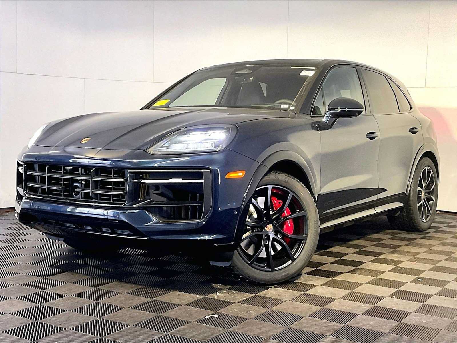 New 2026 Porsche Cayenne GTS