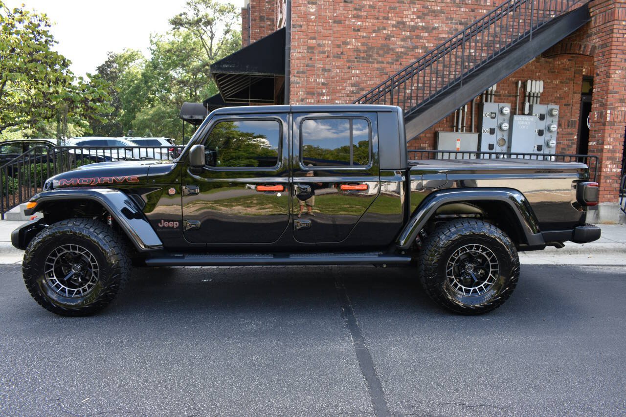 Used 2020 Jeep Gladiator Mojave AWD/4WD image 4
