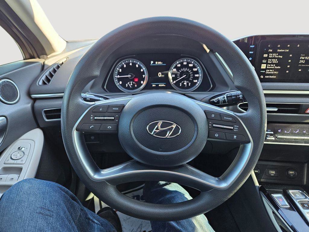 Used 2023 Hyundai Sonata SEL image 13