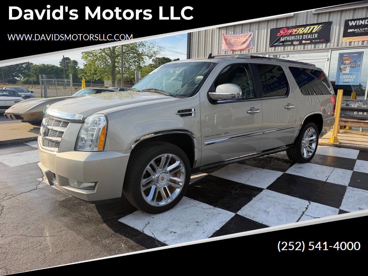 Used 2013 Cadillac Escalade ESV Platinum AWD/4WD image 1