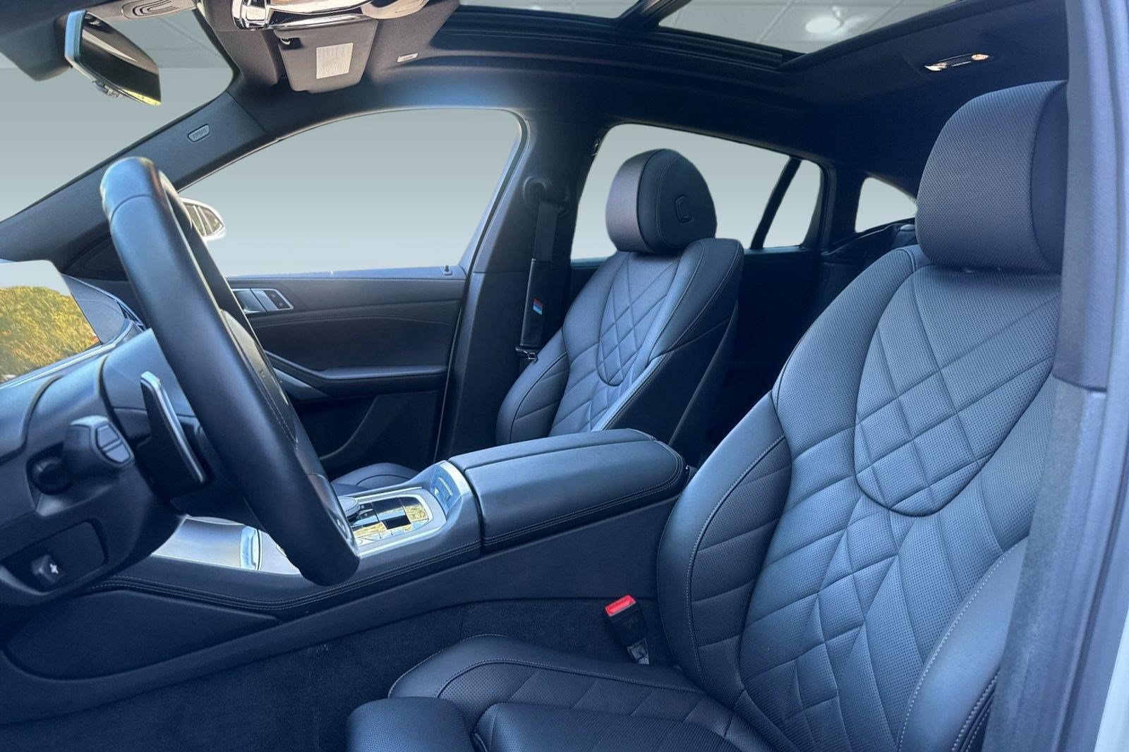 Certified 2023 BMW X6 xDrive40i w/ M Sport Package AWD/4WD image 21