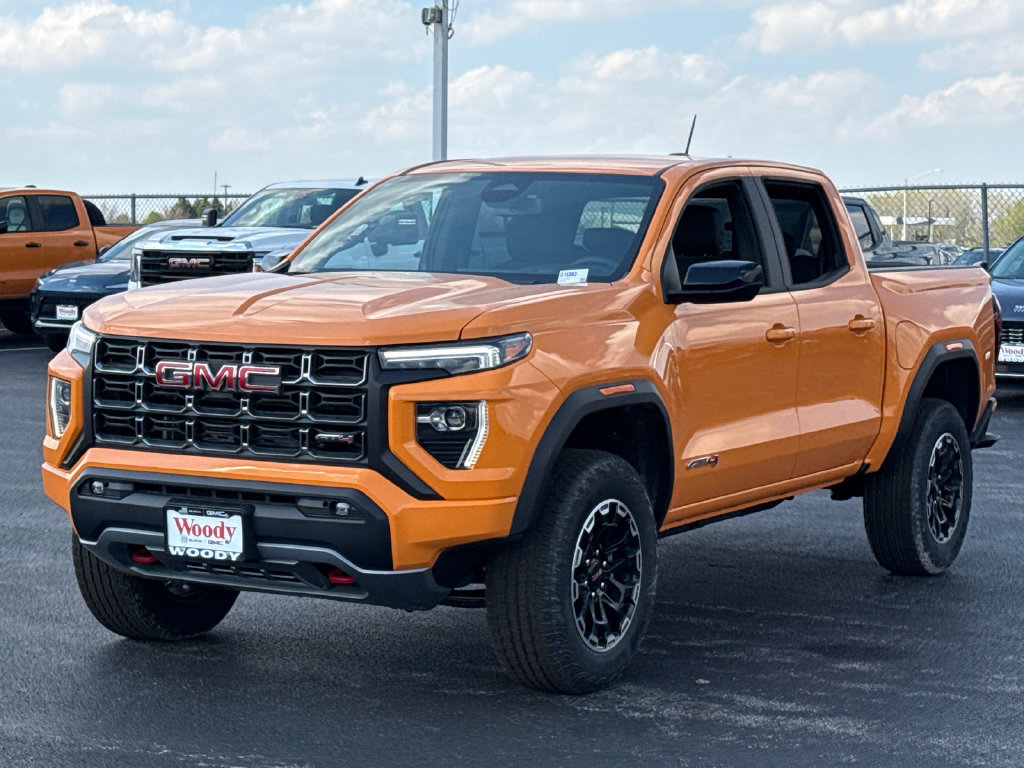 New 2026 GMC Canyon AT4 w/ AT4 Premium Package AWD/4WD image 5