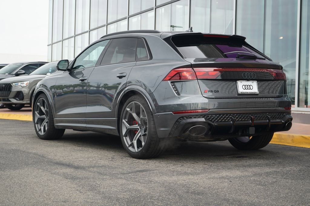 New 2026 Audi RS Q8 performance image 3